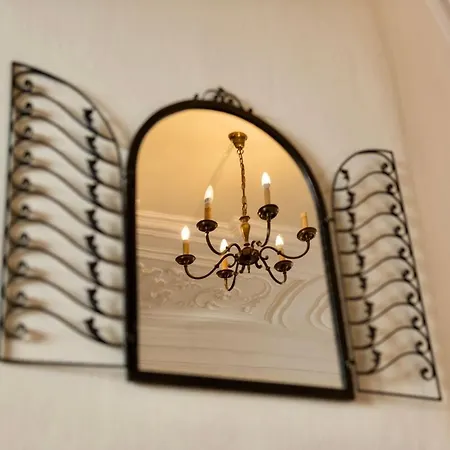 Lotte - The Backpackers *