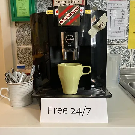 Lotte - The Backpackers Heidelberg