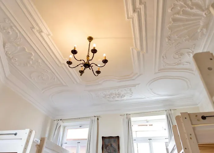 لوت - ذاباك باكرز بيت شباب هايدلبرغ